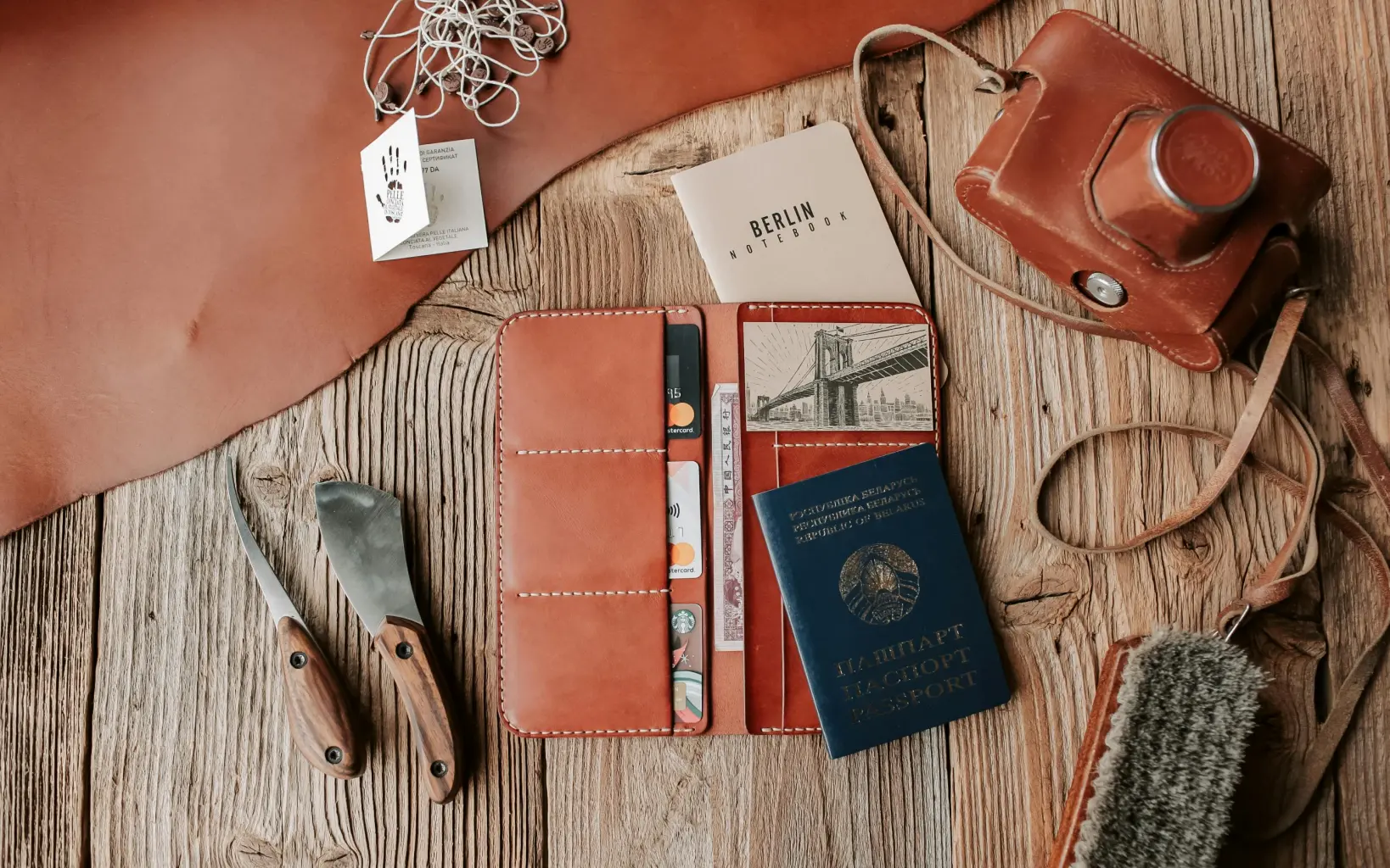ผู้ผลิตสินค้าเครื่องหนัง corporate gifts leather gifts